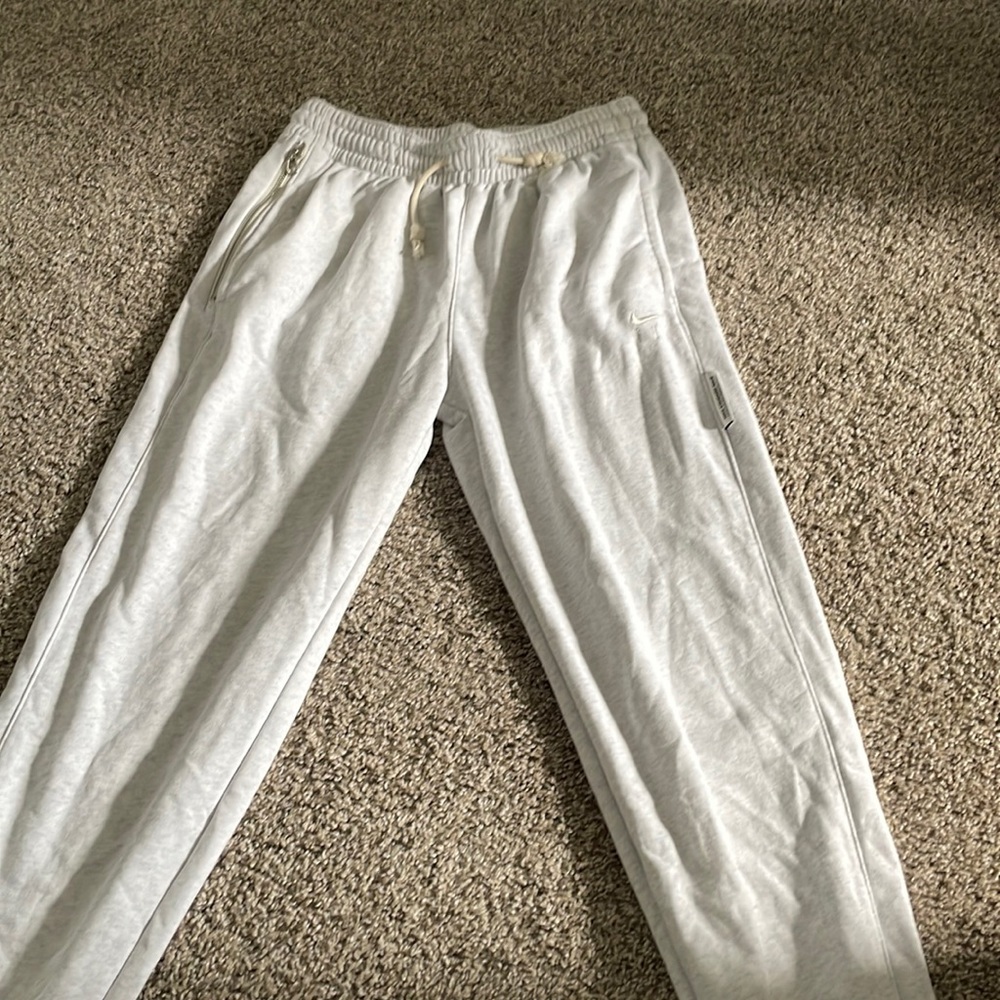 Nike fly Standard issue